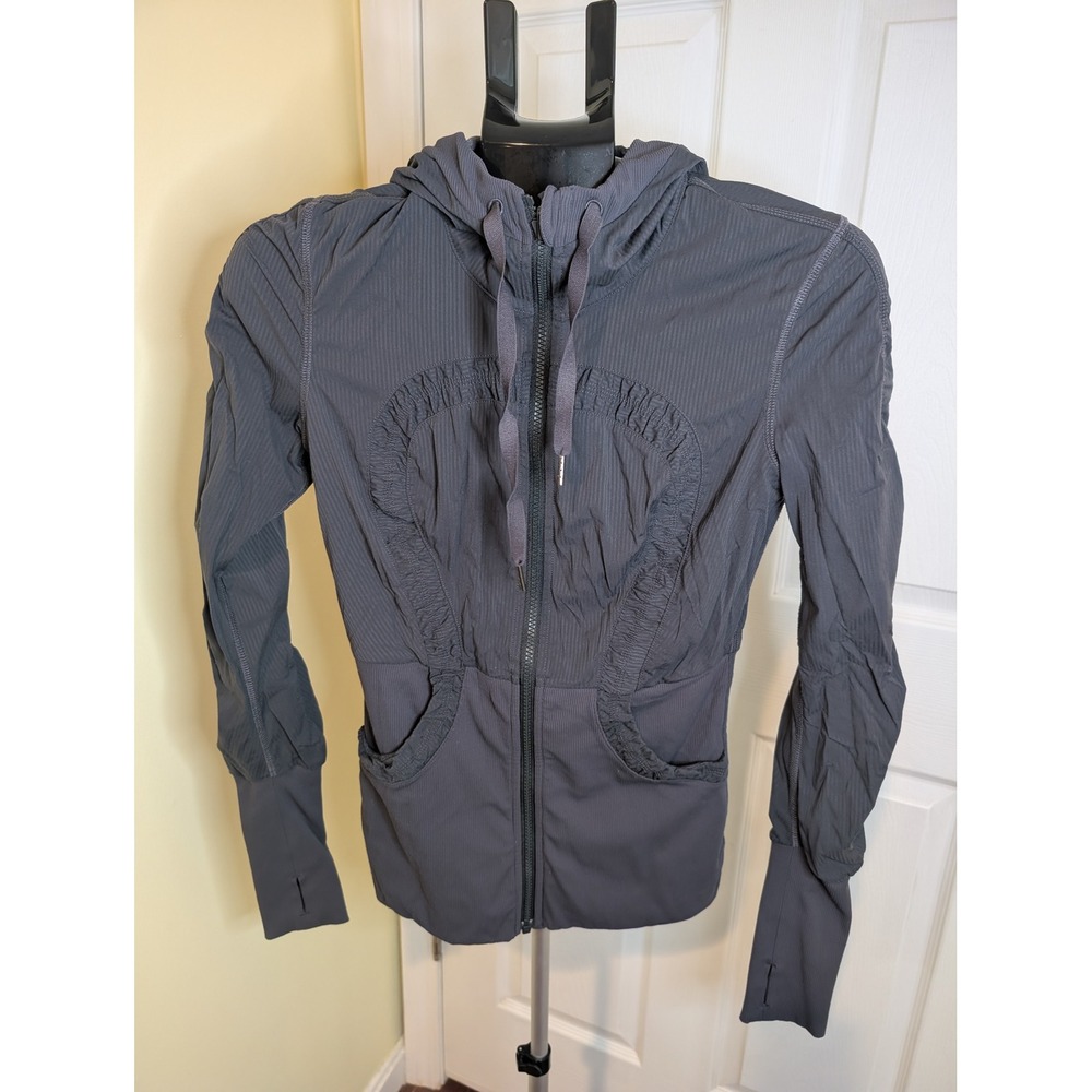 Lululemon Dance Studio Reversible Zip Up 6 Womens Charcoal Jacket Thumbholes